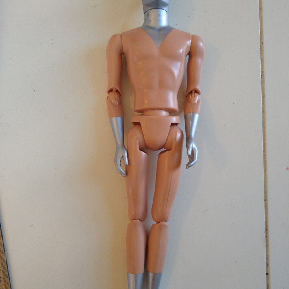 Mattel Wizard of Oz Tin Man Ken Barbie Poseable Joints 1975 Doll. Nt9